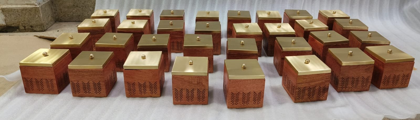 Wooden Nut Box