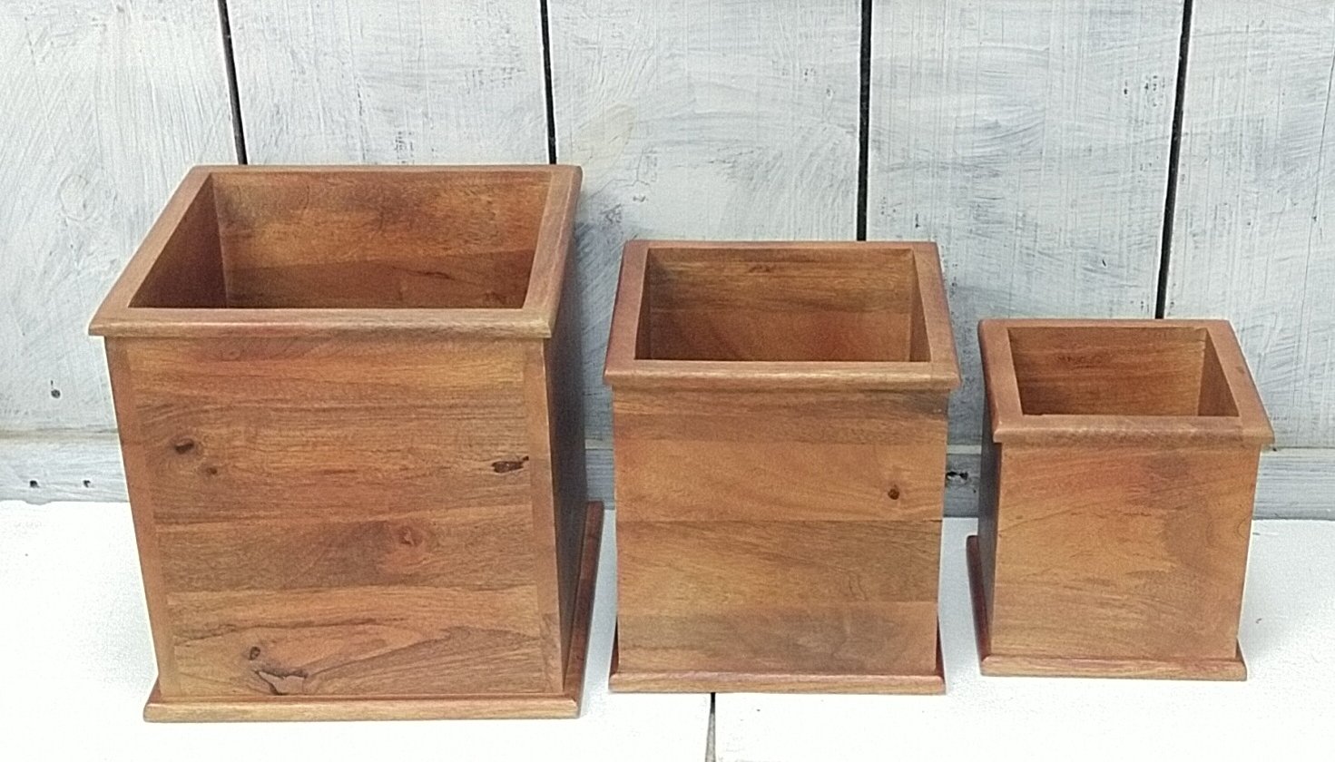 Square wooden planter gallery image