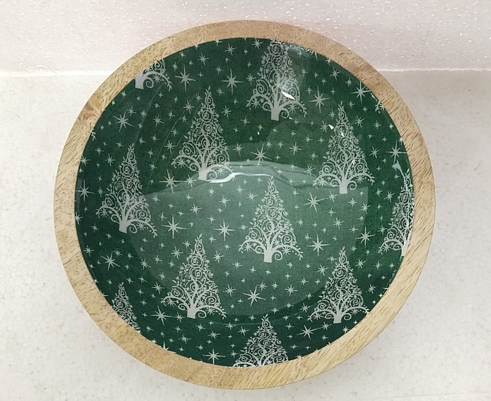 Wooden salad and serving bowl gallery image